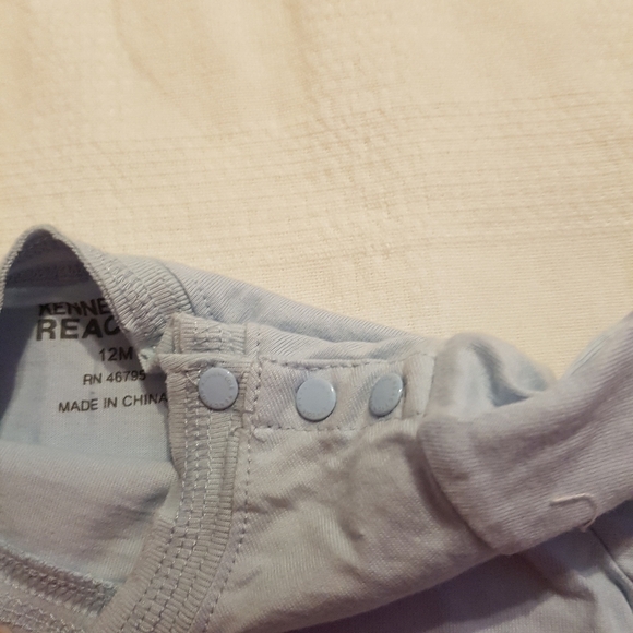 Kenneth Cole Reaction boys 12 month top & tshirt - Picture 4 of 7